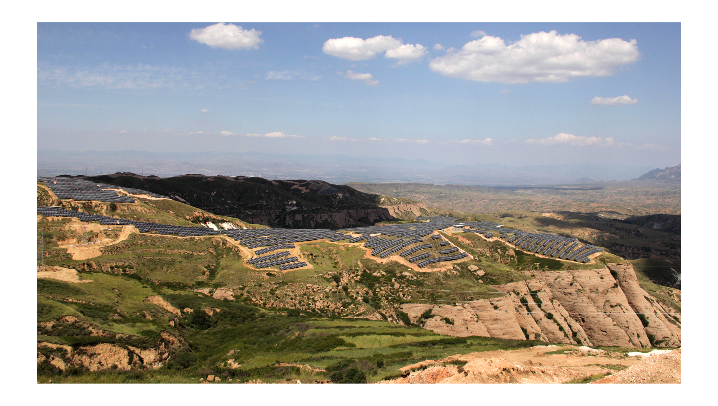 China Power Investment Corporation Xuanhua 70MW Photovoltaic Power Generation Project(图1)